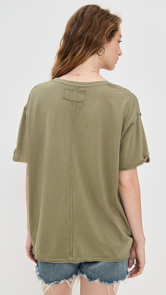 Nina Tee